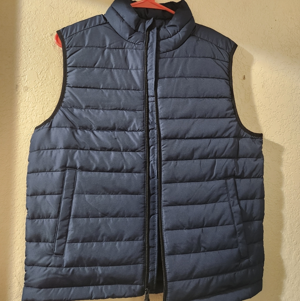 Aeropostale Puffer Vest New Medium